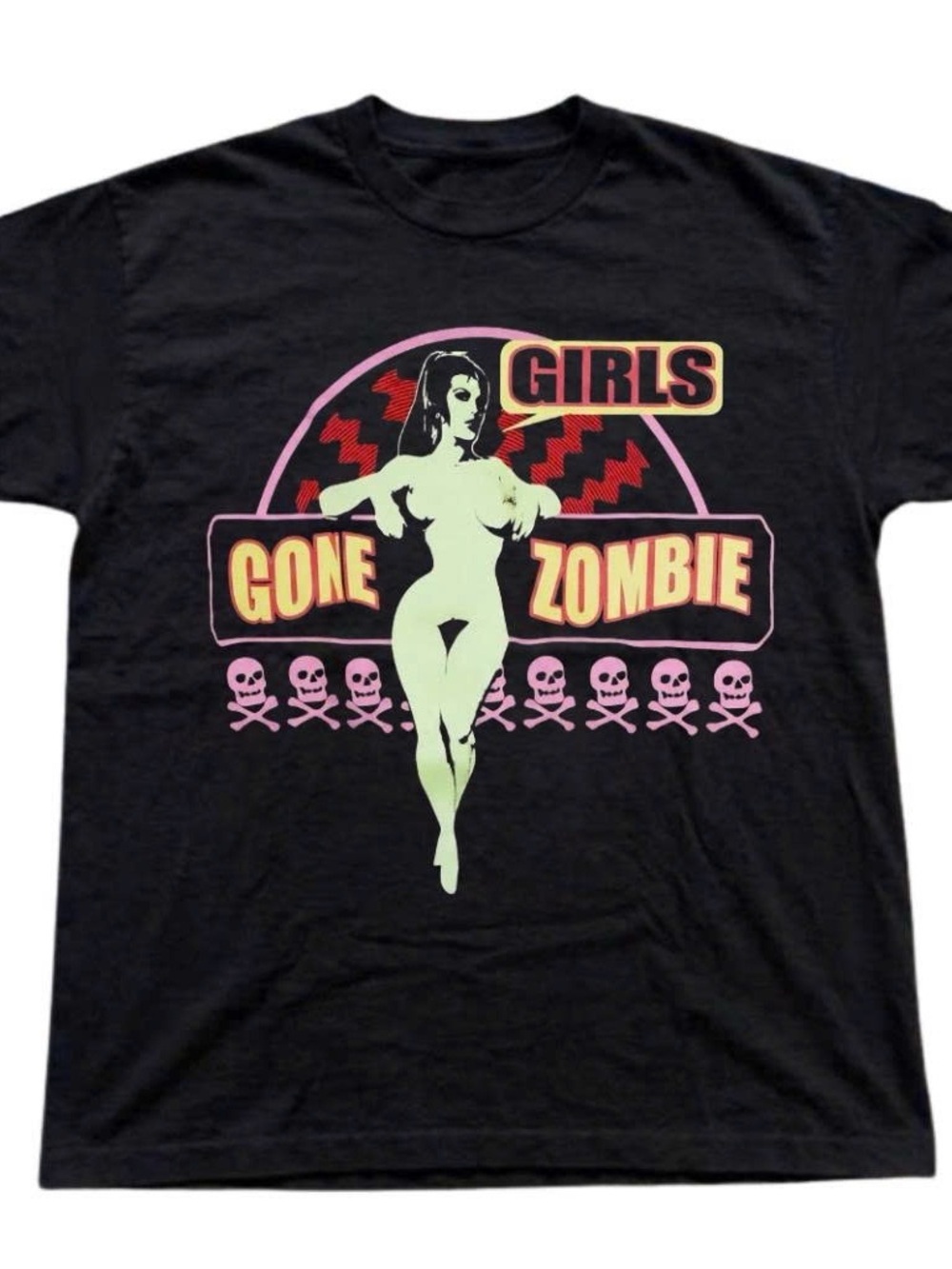 Gildan Women’s Black T-Shirt